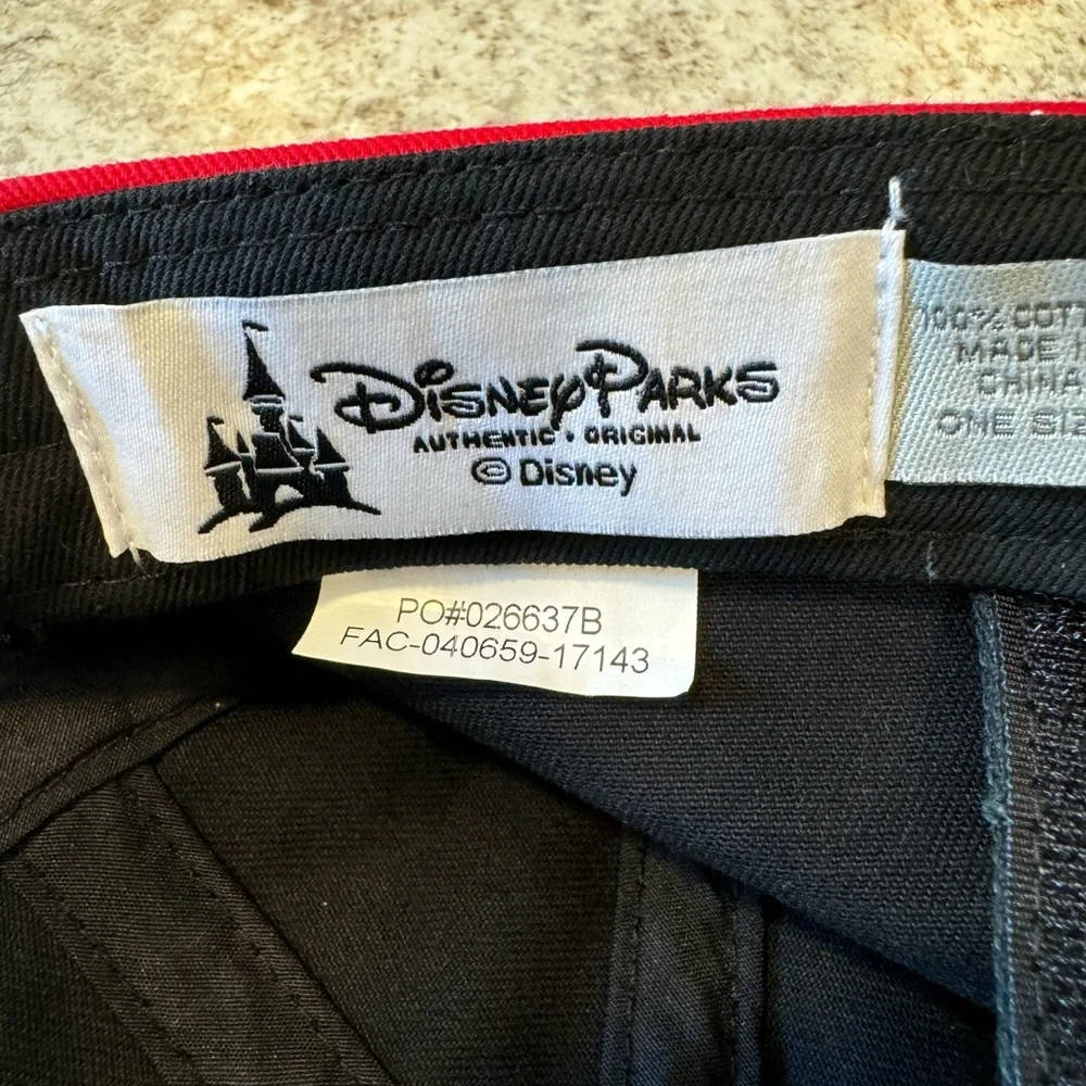 Disney Parks Minnie mouse baseball cap un bison de Paris.